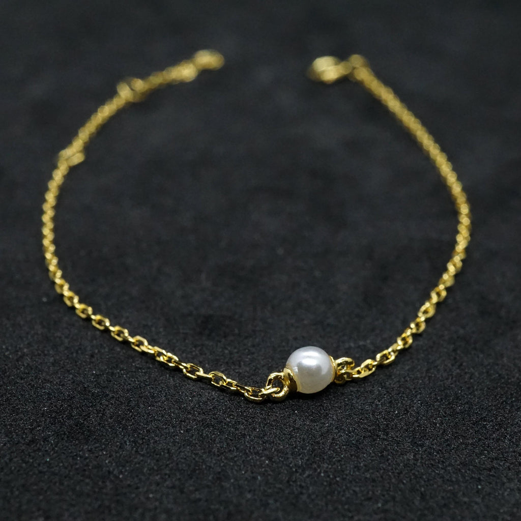 Dainty Pearl Bracelet, minimalist gold & silver chain, freshwater gem jewelry for women, delicate everyday style, bridesmaid gift