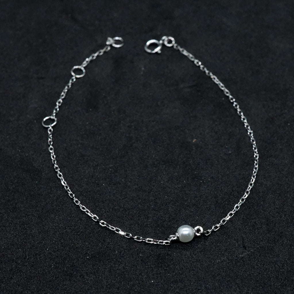 Dainty Pearl Bracelet, minimalist gold & silver chain, freshwater gem jewelry for women, delicate everyday style, bridesmaid gift