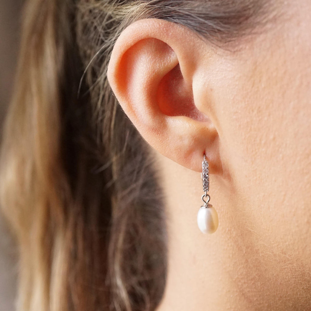 Pearl Drop Earrings, Freshwater Pearl Sterling Silver Huggie Hoop, Bridal Wedding Jewelry, Bridesmaid Accessories, Gift for Her
