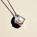 Elegant White Pearl Shell Pendant Necklace