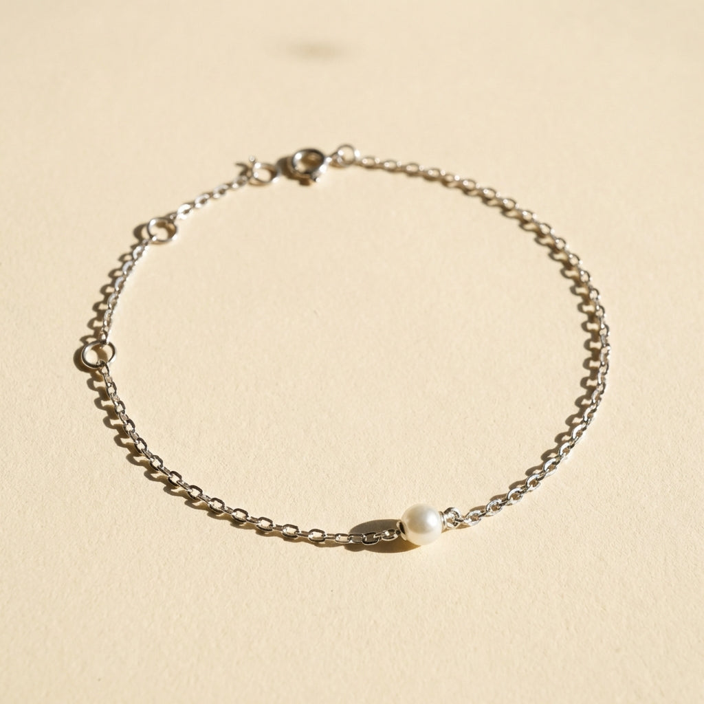 Dainty Pearl Bracelet - minimalist gold & silver chain